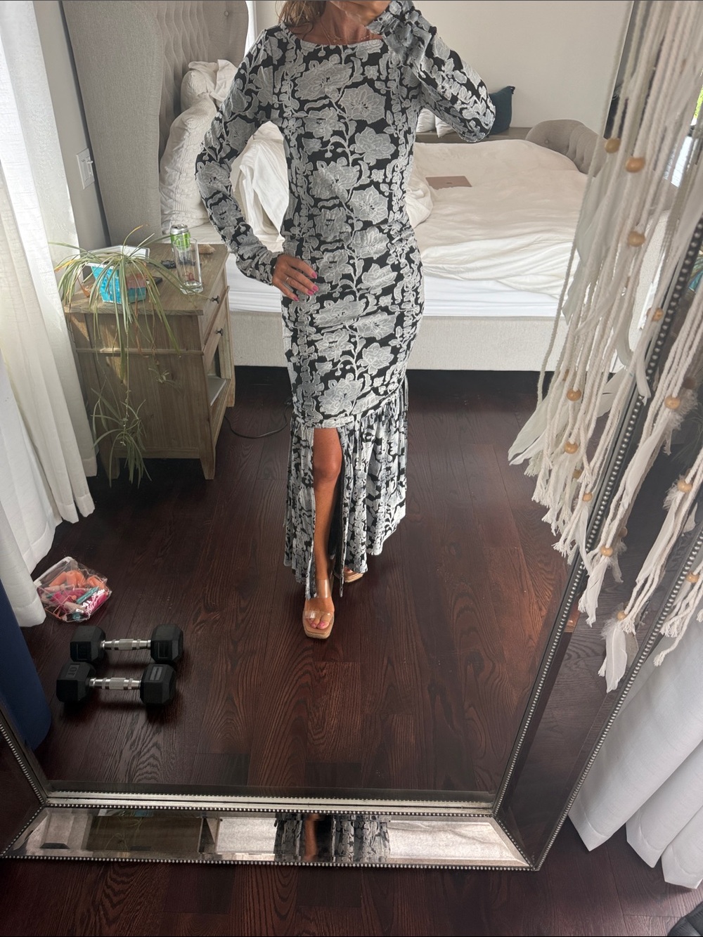 2 piece free peopleBlack and White Floral Long Sleeve Maxi Dress with Front Slit